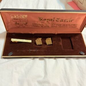 Gold Plated Cufflinks and Tie Clip Set